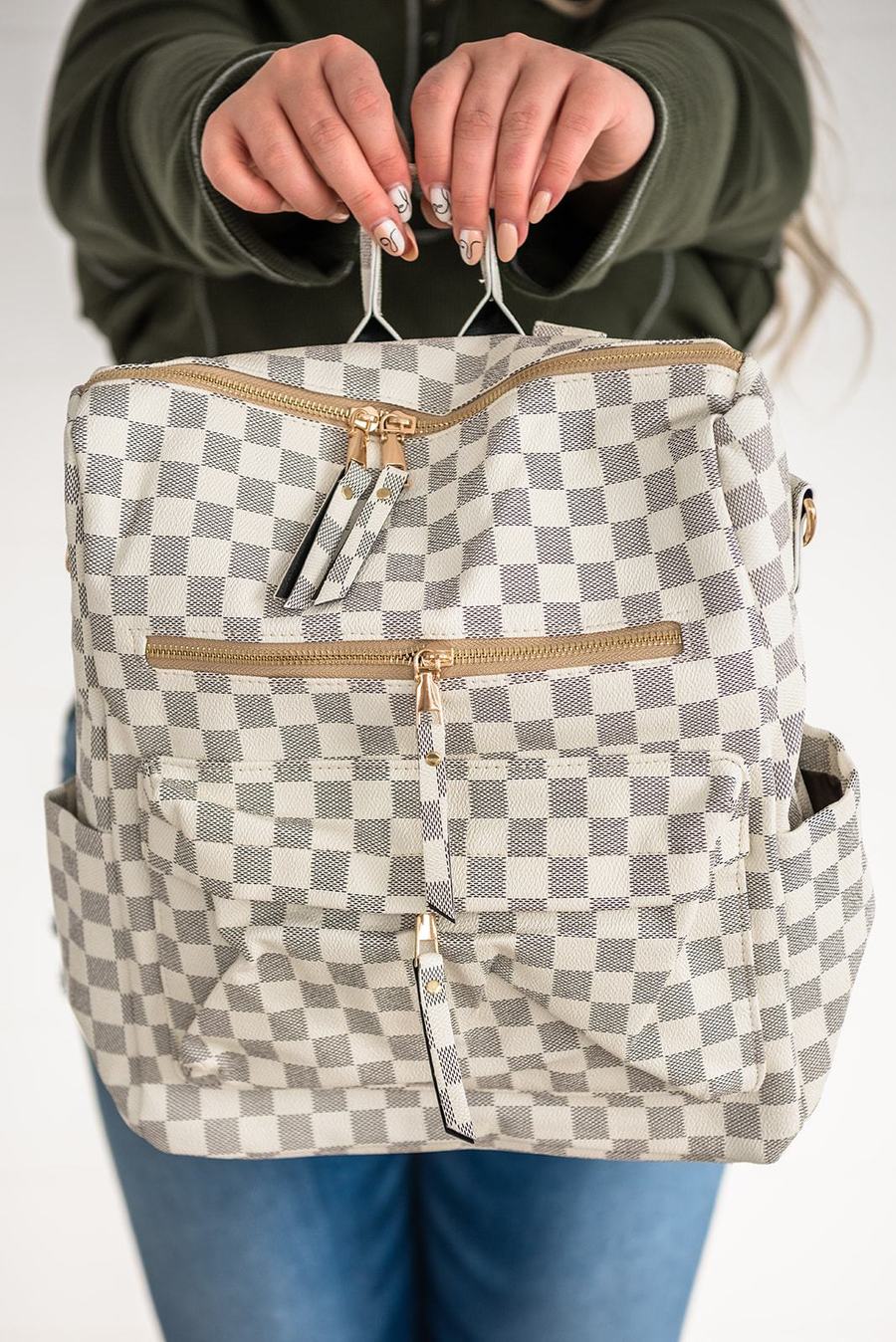 Handbags/Purses/Backpacks