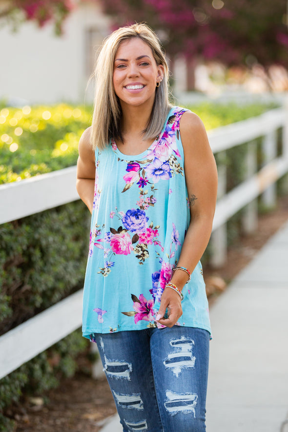 Marvelous Floral Tank