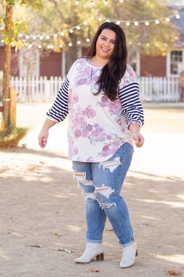 Striking 3/4 Sleeve Top