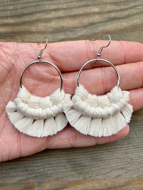 Small Round Fringe Earrings - Natural & Silver